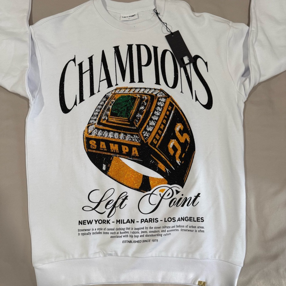 Left Point Men’s Rhinestone Champions Ring Sweater Crewneck - M